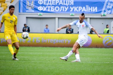 Lviv , Ukrayna - 10 Ağustos 2018: Marek Hamsik, Slovakya ve Ukrayna milli takımları arasında Arena Lviv, Ukrayna'da oynanan Uefa Uluslar Ligi grup seçimi sırasında