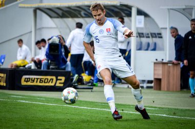 Lviv , Ukrayna - 10 Ağustos 2018: Tomas Hubocan, Slovakya ve Ukrayna milli takımları arasında Uefa Uluslar Ligi grup seçimi sırasında