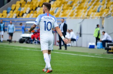Lviv , Ukrayna - 10 Ağustos 2018: Albert Rusnak, Slovakya ve Ukrayna milli takımları arasında Arena Lviv, Ukrayna'da oynanan Uefa Uluslar Ligi grup seçimi sırasında