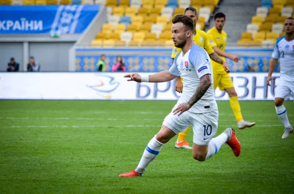 Lviv , Ukrayna - 10 Ağustos 2018: Albert Rusnak, Slovakya ve Ukrayna milli takımları arasında Arena Lviv, Ukrayna'da oynanan Uefa Uluslar Ligi grup seçimi sırasında
