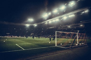 Kharkiv, Ukrayna - 14 Şubat 2019: Gece futbol stadyumu clo