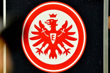 Kharkiv, Ukrayna - 14 Şubat 2019: Eintracht Frankfurt logosu