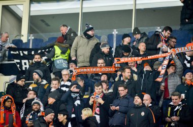 Kharkiv, Ukrayna - 14 Şubat 2019: Shakhtar Futbol taraftarları