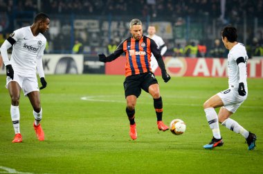 Kharkiv, Ukrayna - 14 Şubat 2019: Marlos Evan N'Dick'e karşı