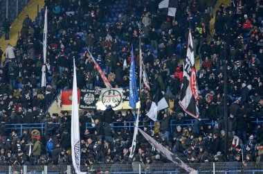 Kharkiv, Ukrayna - 14 Şubat 2019: Eintracht Frankfurt taraftarları