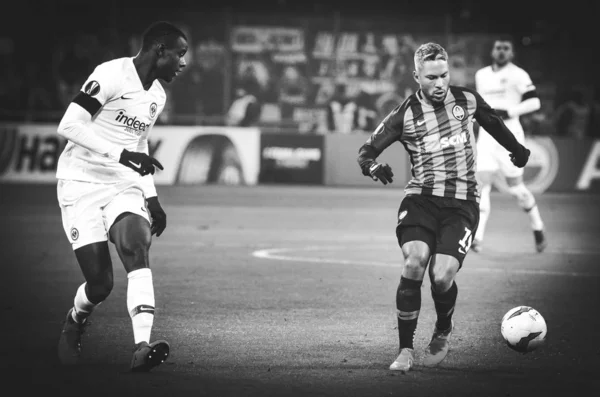 Kharkiv, Ukrayna - 14 Şubat 2019: Marlos Evan N'Dick'e karşı