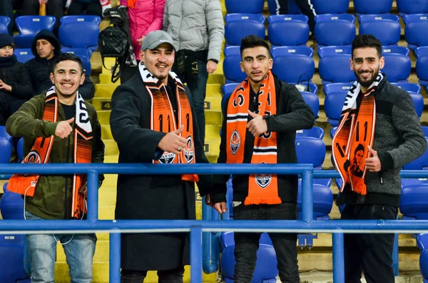 Kharkiv, Ukrayna - 14 Şubat 2019: Futbol taraftarları ve ultras s