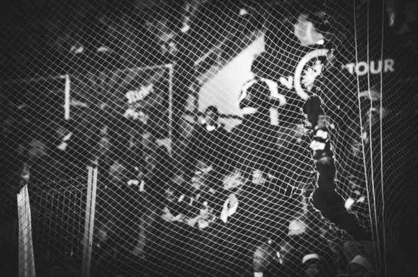 Kharkiv, Ukrayna - 14 Şubat 2019: Eintracht Frankfurt taraftarları