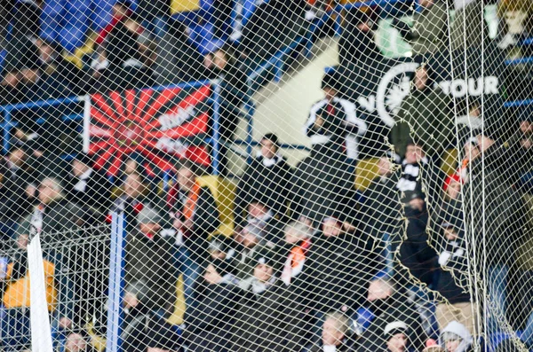 Kharkiv, Ukrayna - 14 Şubat 2019: Eintracht Frankfurt taraftarları