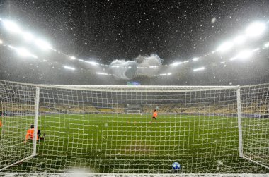 Kiev, Ukrayna - 12 Aralık 2018: Sno sırasında futbol stadyumu