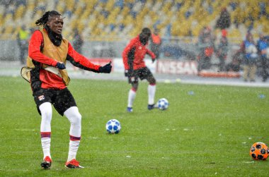 Kiev, Ukrayna - 12 Aralık 2018: Bertrand Traore oyuncu