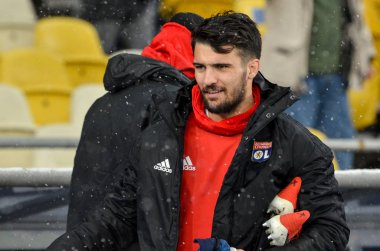 Kiev, Ukrayna - 12 Aralık 2018: Yedek oyuncular çukura giriyor