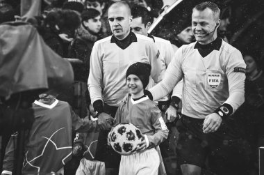 Kiev, Ukrayna - 12 Aralık 2018: Hakem takımı