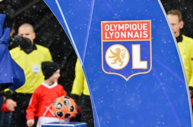 Kiev, Ukrayna - 12 Aralık 2018: Olympique Lyon logosu ve emble