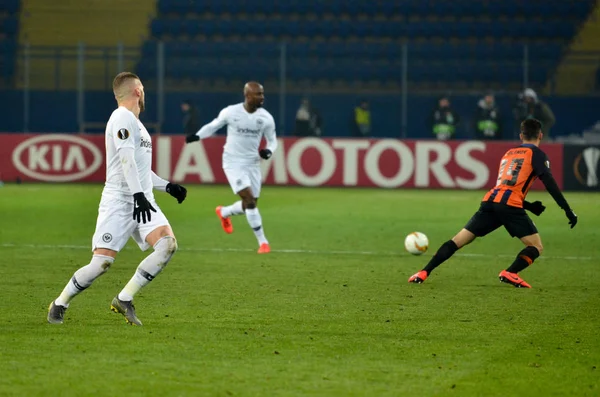 KHARKIV, UCRANIA - 14 de febrero de 2019: Jugador de fútbol durante el — Foto de Stock