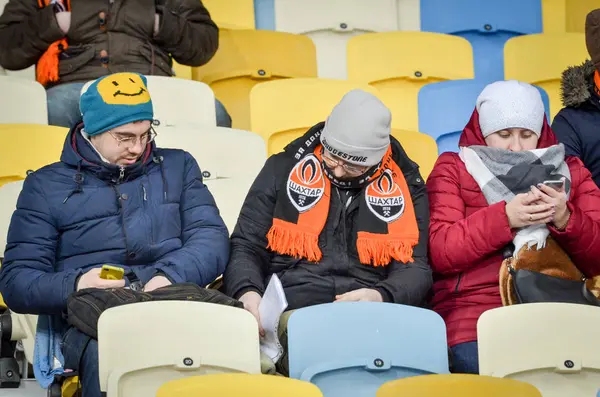 Kijev, Ukrajna-december 12, 2018: rajongók a stadionban a kor — Stock Fotó