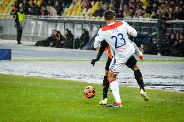 KIEV, UKRAINE - 12 de dezembro de 2018: Jogador de taison durante a UEFA — Fotografia de Stock