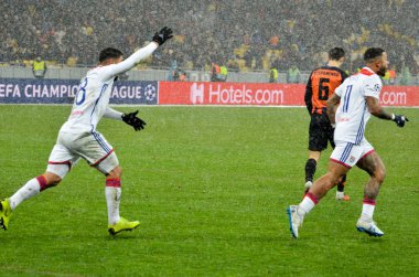 Kiev, Ukrayna - 12 Aralık 2018: Nabil Fekir gol sc kutlamak