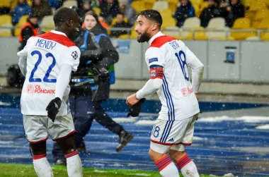 Kiev, Ukrayna - 12 Aralık 2018: Nabil Fekir gol sc kutlamak