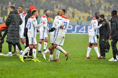 Kiev, Ukrayna - 12 Aralık 2018: Lyonlu futbolcular celebra