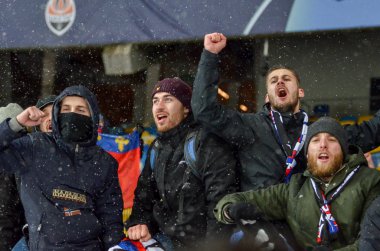 Kiev, Ukrayna - 12 Aralık 2018: Olympique Lyon Taraftarları Kutladı