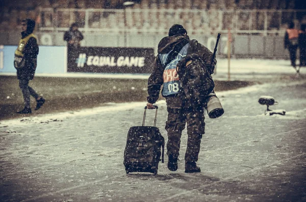 Kiev, Ukrayna - 12 Aralık 2018: Fotoğrafçı f bırakır