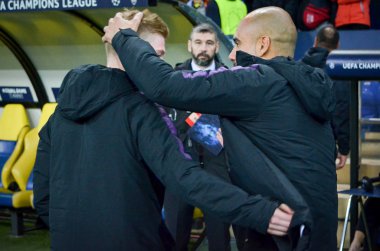 Kharkiv, Ukrayna - 23 Ekim 2018: Pep Guardiola teşekkür onun pl