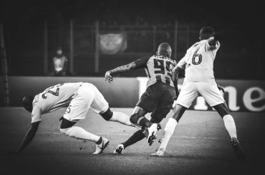 Kharkiv, Ukrayna - 23 Ekim 2018: Riyad Mahrez (R) ve Fernan