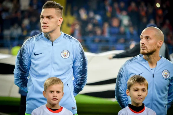 Kharkiv, Ukrayna - 23 Ekim 2018: Ederson ve David Silva dur