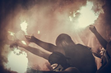 Odessa, Ukrayna - 21 Temmuz 2018: Fanlar ve ultras fişeği fo