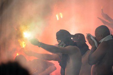 Odessa, Ukrayna - 21 Temmuz 2018: Fanlar ve ultras fişeği fo