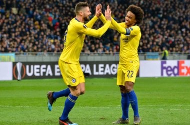 Kiev, Ukrayna - 14 Mart 2019: Olivier Giroud ve Willian cele