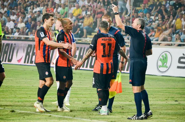 ODESSA, UCRANIA - 21 de julio de 2018: Jugadores de fútbol durante la aleta —  Fotos de Stock