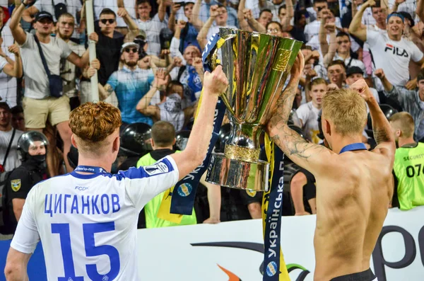 ODESSA, UCRÂNIA - 21 de julho de 2018: Ultras Dynamo Kiev parabeniza — Fotografia de Stock