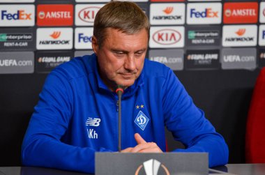 Kiev, Ukrayna - 14 Mart 2019: Alexander Khatskevich bir pres at