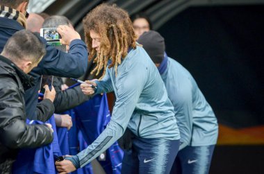 Kiev, Ukrayna - 14 Mart 2019: Ethan Ampadu imza dur verir
