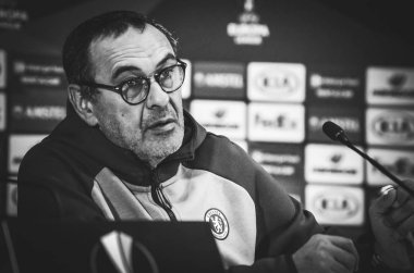 Kiev, Ukrayna - 14 Mart 2019: Maurizio Sarri basında con
