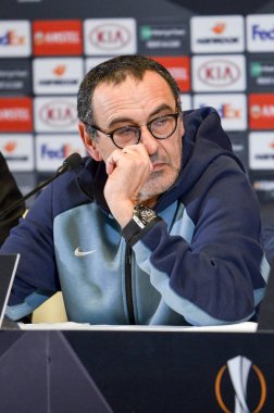 Kiev, Ukrayna - 14 Mart 2019: Maurizio Sarri basında con