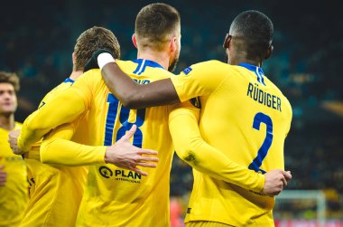 Kiev, Ukrayna - 14 Mart 2019: Olivier Giroud ve Antonio Rudig