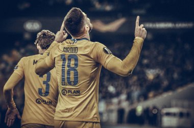 Kiev, Ukrayna - 14 Mart 2019: Olivier Giroud gol s kutlamak