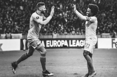 Kiev, Ukrayna - 14 Mart 2019: Olivier Giroud ve Willian cele