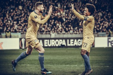 Kiev, Ukrayna - 14 Mart 2019: Olivier Giroud ve Willian cele