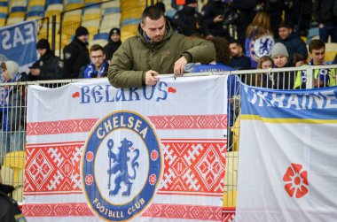 Kiev, Ukrayna - 14 Mart 2019: Chelsea taraftarları takımı destekliyor