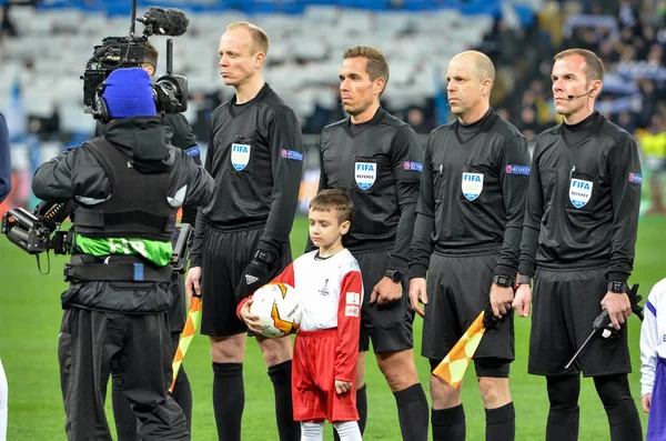 Kiev, Ukrayna - 14 Mart 2019: Hakem takımı başkanı: Tobias Sti
