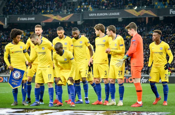 Kiev, Ukrayna - 14 Mart 2019: Genel toplam grup fotoğrafı Fc C