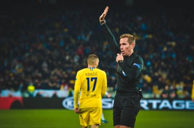 Kiev, Ukrayna - 14 Mart 2019: Hakem Tobias Stieler