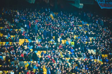 Kiev, Ukrayna - 14 Mart 2019: Ultras ve taraftarlar takımı destekliyor