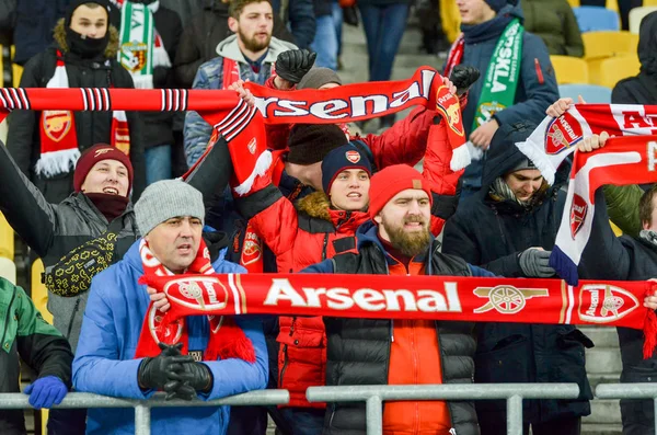Kiev, Oekraïne-29 november 2018: fans en ultras van FC Arsenal — Stockfoto