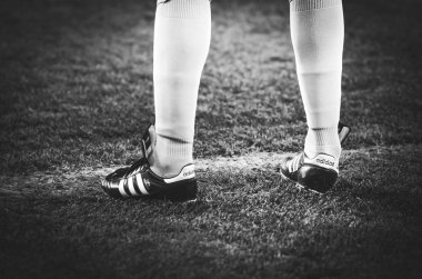 Kiev, Ukrayna - 29 Kasım 2018: Yan hakem ayakları 