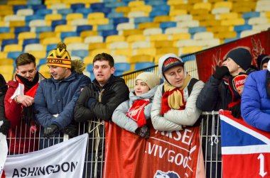 Kiev, Ukrayna - 29 Kasım 2018: Fc Arsenal'in taraftarları ve ultraları
